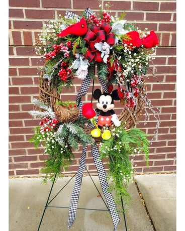 Mouse Wreath Flower Arrangement