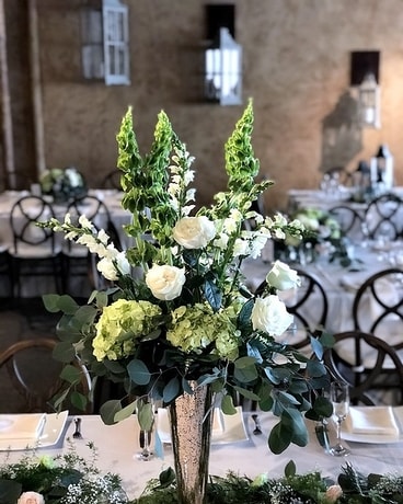 #197 Flower Arrangement