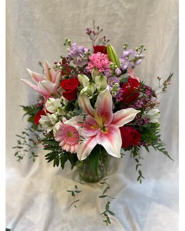 Lucy Flower Arrangement