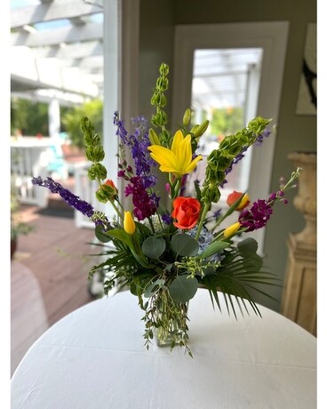 Designer's Choice Bright and Cheerful Flower Arrangement