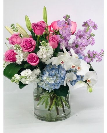 Everlasting Beauty Bouquet Flower Arrangement