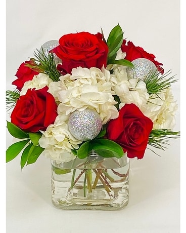 Silver Noel Flower Arrangement