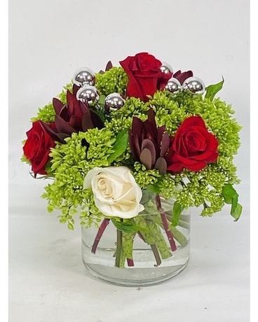 Holiday Sparkle Flower Arrangement