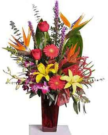 ISLAND ROMANCE Flower Arrangement