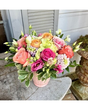 Sweet Hearts for My Love Flower Arrangement