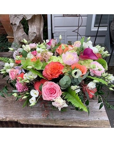 Grand Summer Elegance Flower Arrangement