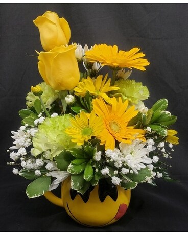 M & W's Make 'Em Smile Bouquet Flower Arrangement