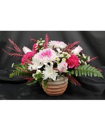 M & W's Blushing Pink Bouquet Flower Arrangement