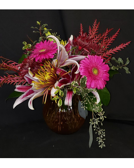 M & W's Designers Choice Flower Arrangement