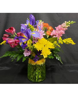 M & W's Spring Garden Bouquet Flower Arrangement
