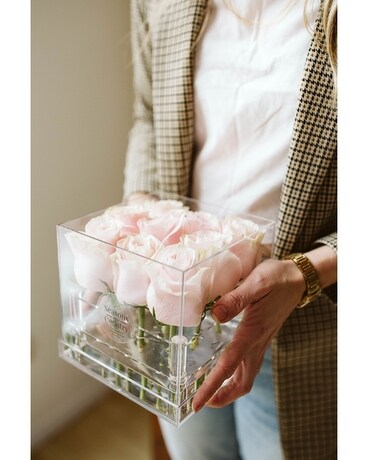 Pink Rose Box Flower Arrangement