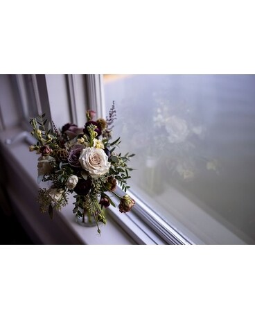 Pickup Weddings Flower Arrangement