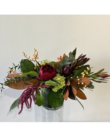 Scarlet Flower Arrangement