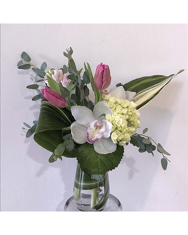 Sweet Thing Flower Arrangement