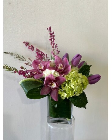 Marilyn Flower Arrangement