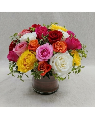 Rose-Mixed Flower Arrangement