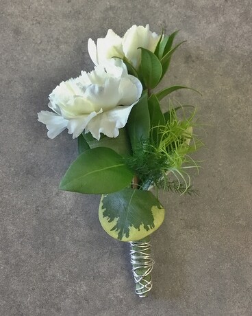 floral boutonniere