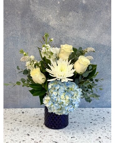 アーティシャルフラワー 【ホワイト ブルー】 Blue & White Delight in Grand Rapids MI - Kennedy's Flower Shop
