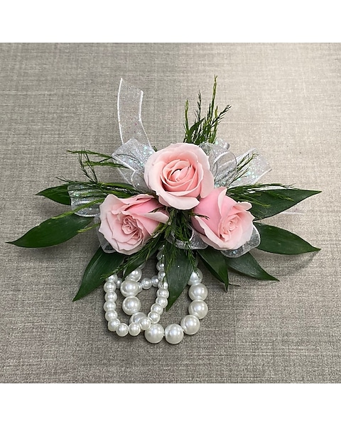 Classic White Open Heart with Pink Corsage Classic White Open Heart with Pink Corsage