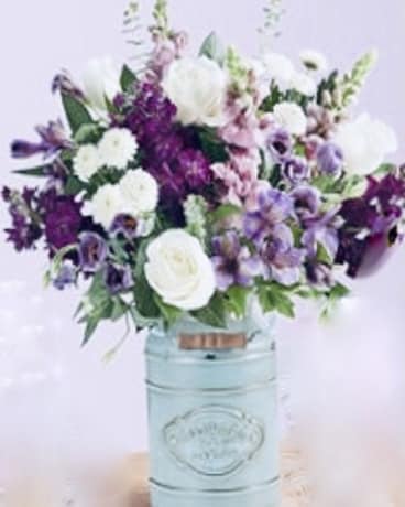 Luscious Lilac Beauty Flower Arrangement