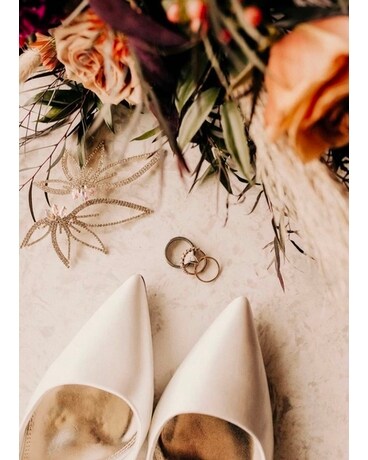 Custom Wedding Flower Arrangement
