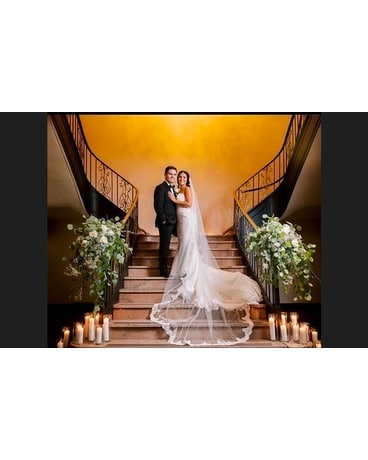 CUSTOM WEDDING Flower Arrangement