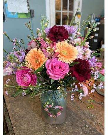 Glenfield Florist - Flower Delivery by Lisk Floral