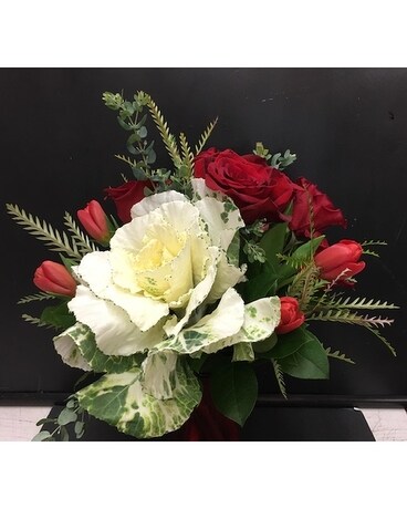 WL.2023 Valentine - 12 Flower Arrangement