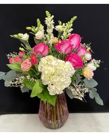 WL.2023 Valentine - 19 Flower Arrangement