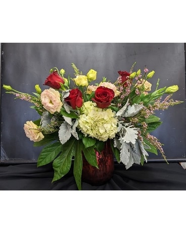 WL.2023 Valentine - 23 Flower Arrangement