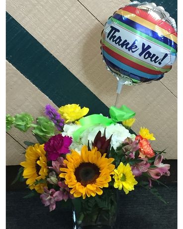 say thank you . Flower Arrangement
