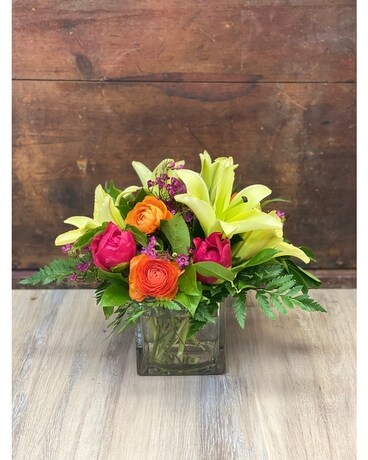 Hot Mama Flower Arrangement