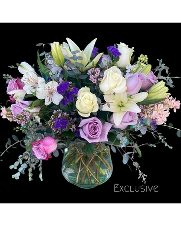 LAVENDER LILIES Flower Arrangement