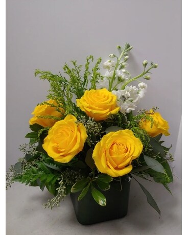 Rosy Spring Flower Arrangement