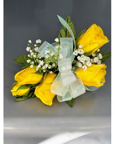 5 Yellow Rose Corsage Corsage