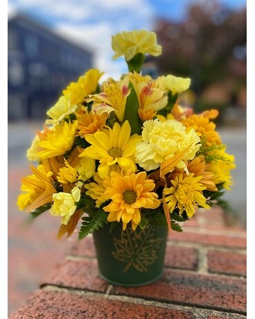 Color Block Yellow Flower Arrangement