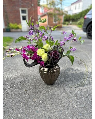 FBSDE13 Flower Arrangement