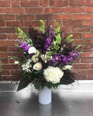 FAB-7712 Flower Arrangement
