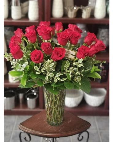 24 Long Stem Red Rose Bouquet Flower Arrangement