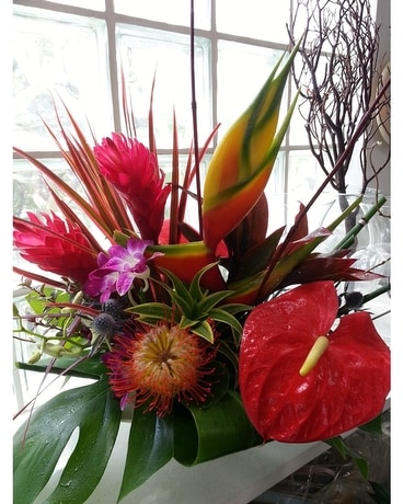 Tropical #P039 Flower Arrangement