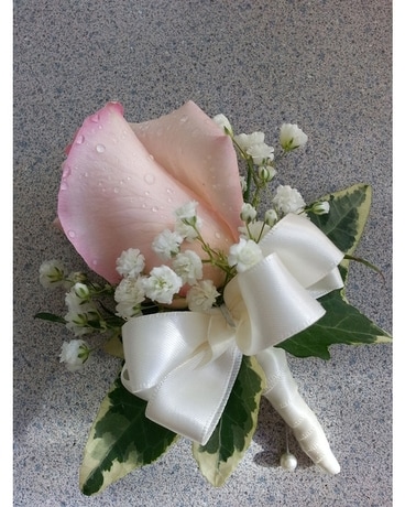 Custom Prom #PFD-16 Flower Arrangement