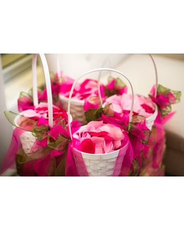 Flower girl baskets Wedding Arrangement