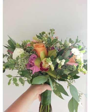 Bridal Clutch Flower Arrangement