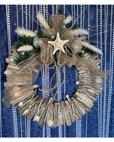 Beach Style Christmas Flower Arrangement
