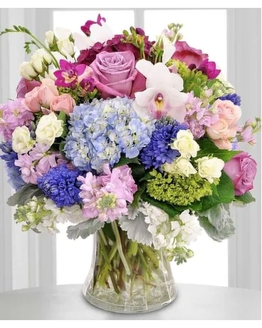 Jolie Flowers Flower Arrangement
