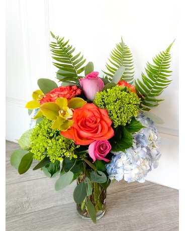 SWEET VIBRANT GARDEN Flower Arrangement