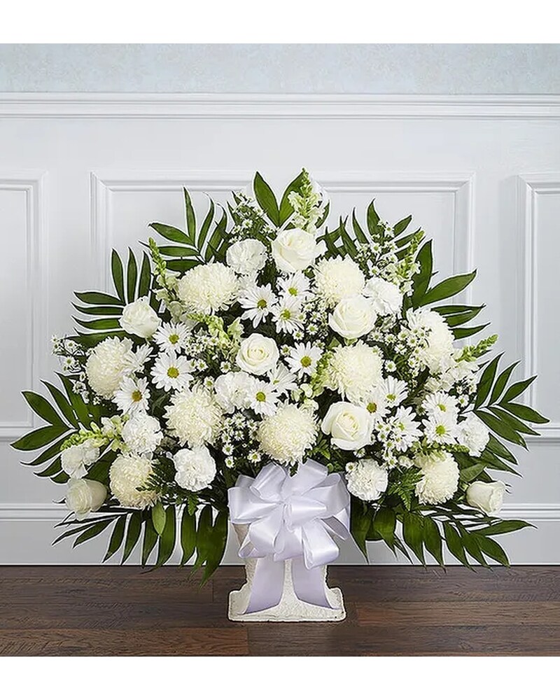 メル　4/4 White Sympathy Floor Basket in Bradenton FL - Scarlett's