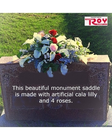 Monument Saddle Flower Arrangement