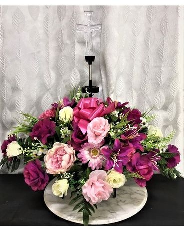 Monument Saddle Flower Arrangement