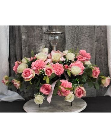 Monument Saddle Flower Arrangement